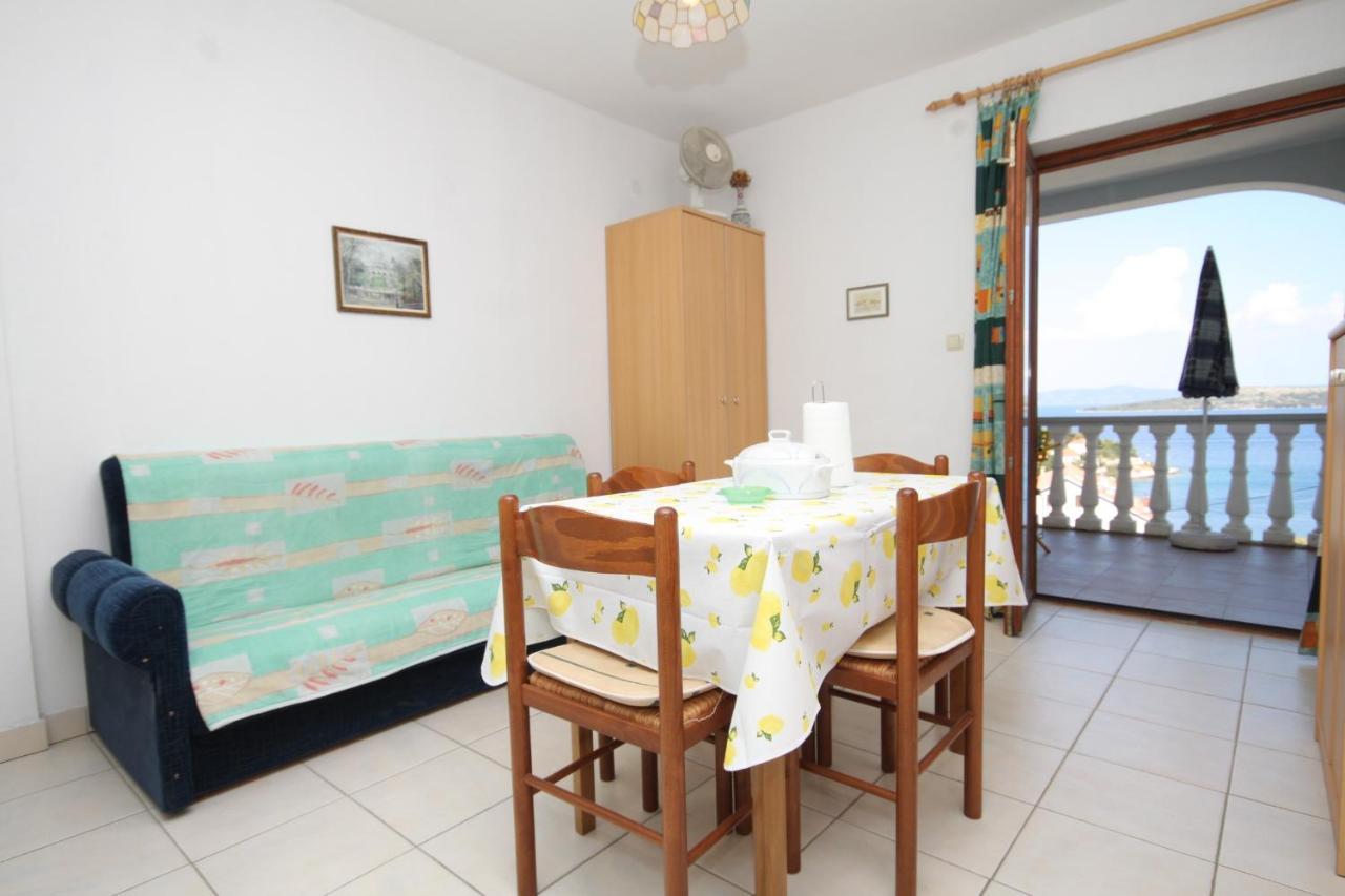 Apartment Sali 8152B Esterno foto